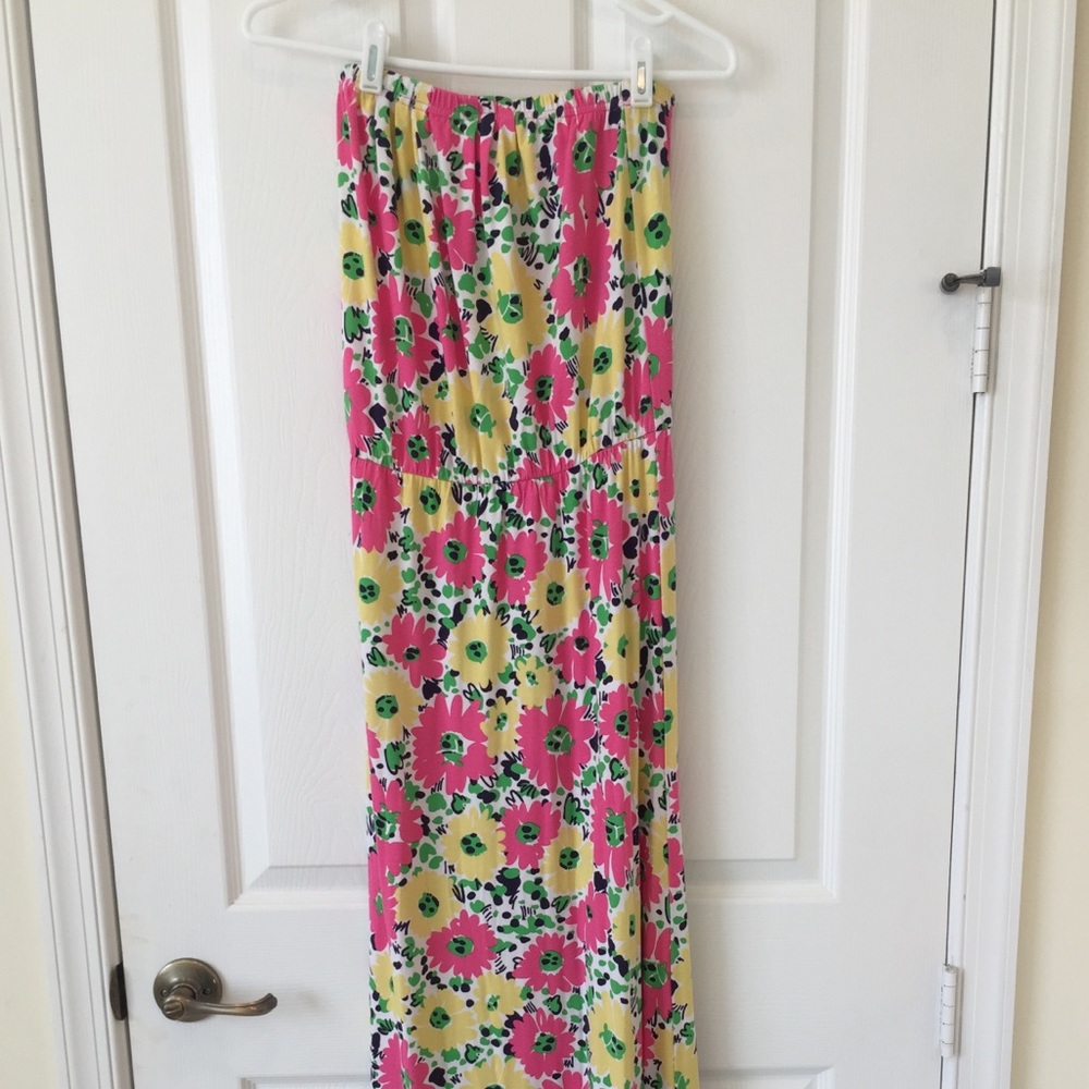 Adorable Lilly Pulitzer MAXI SIZE SMALL 💖💖